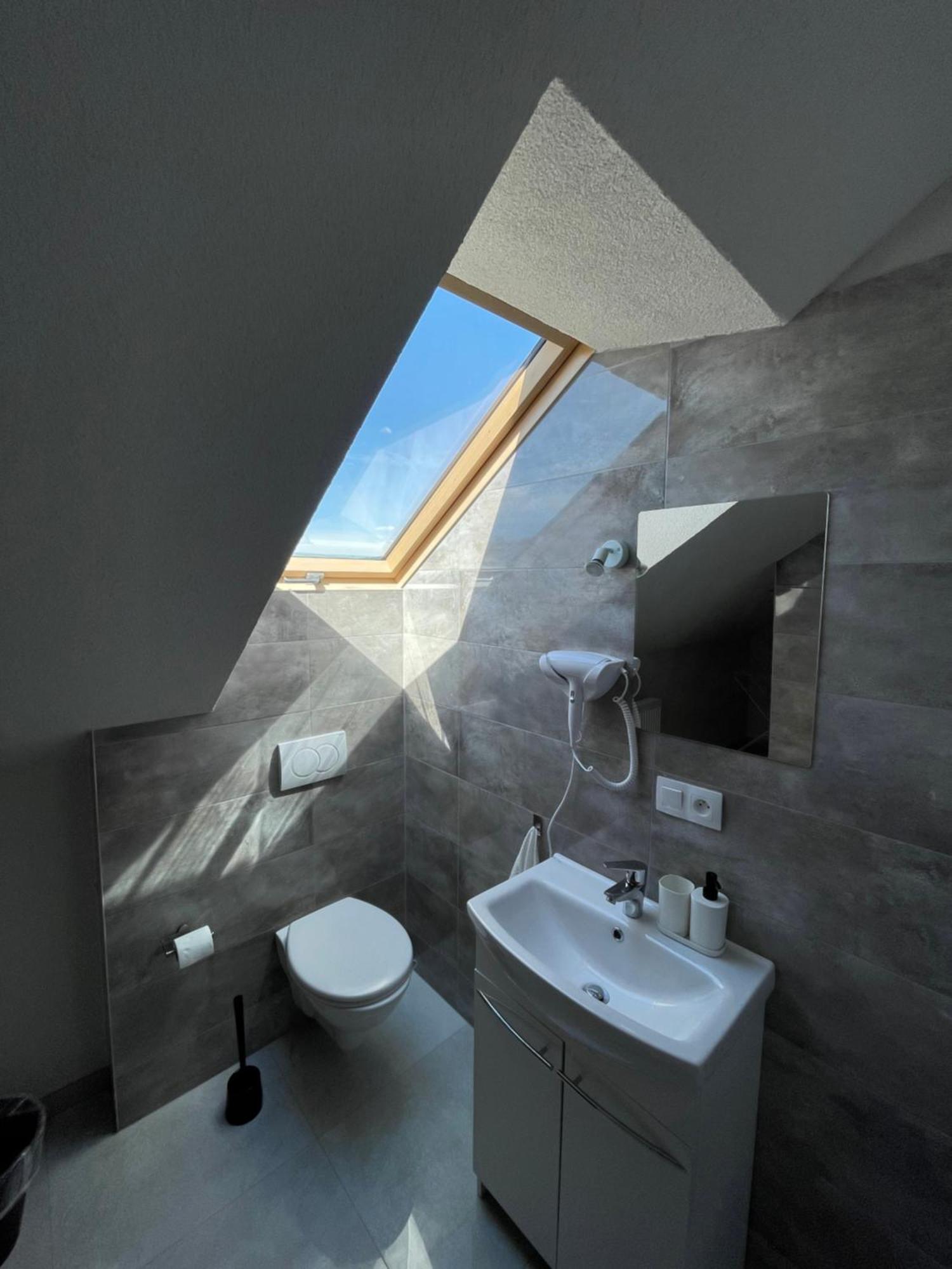 Apartmanovy Dom Stela Bešeňová Exterior foto