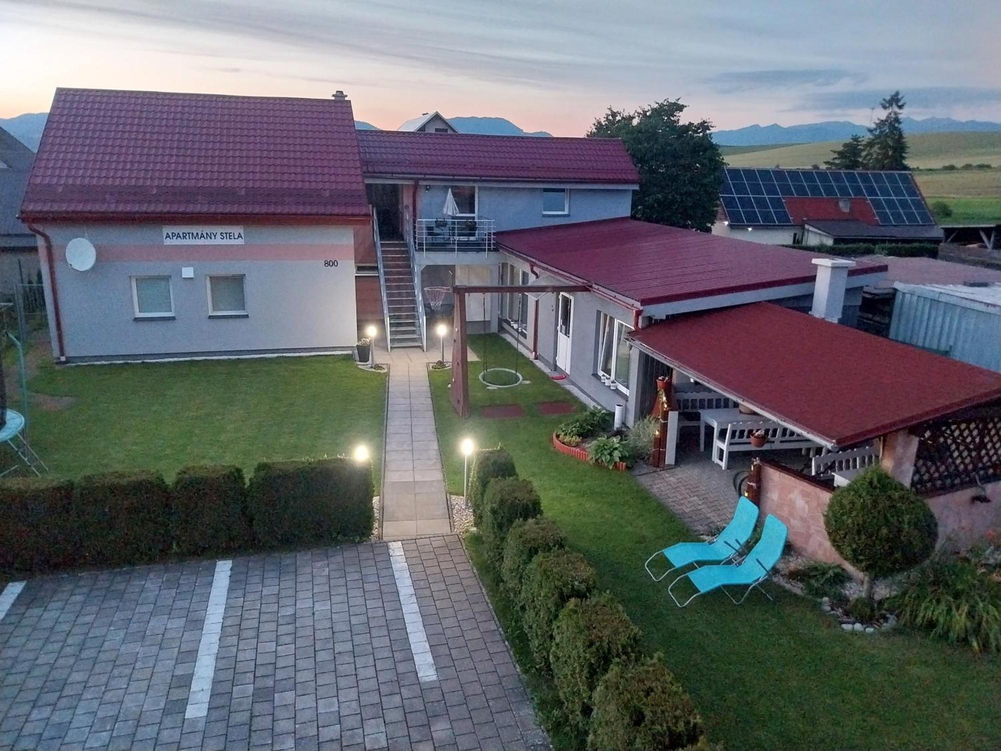 Apartmanovy Dom Stela Bešeňová Exterior foto